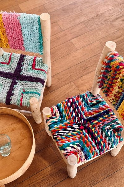 Kids ne de tissus recycle s le boucherouite permet de cre er des pie ces uniques et pleines de 